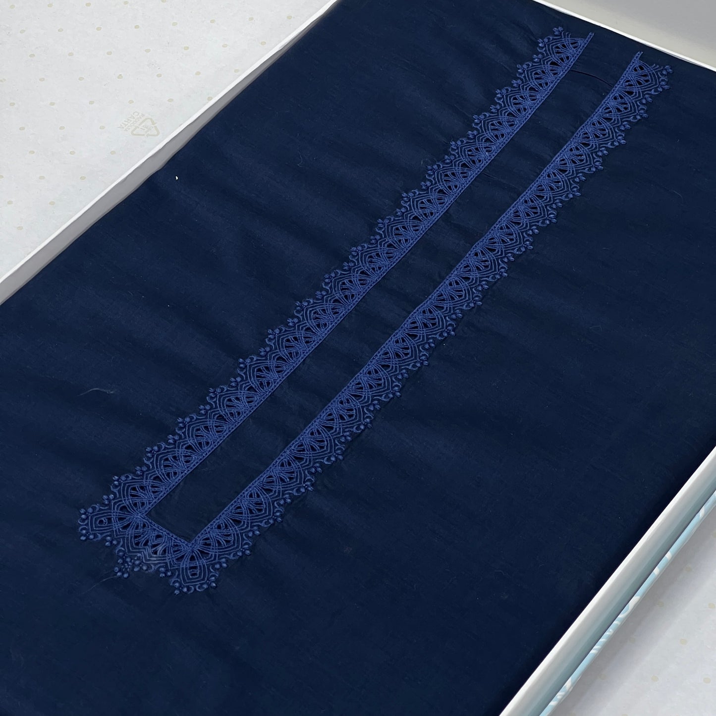 Dynasty Embroidered D-4