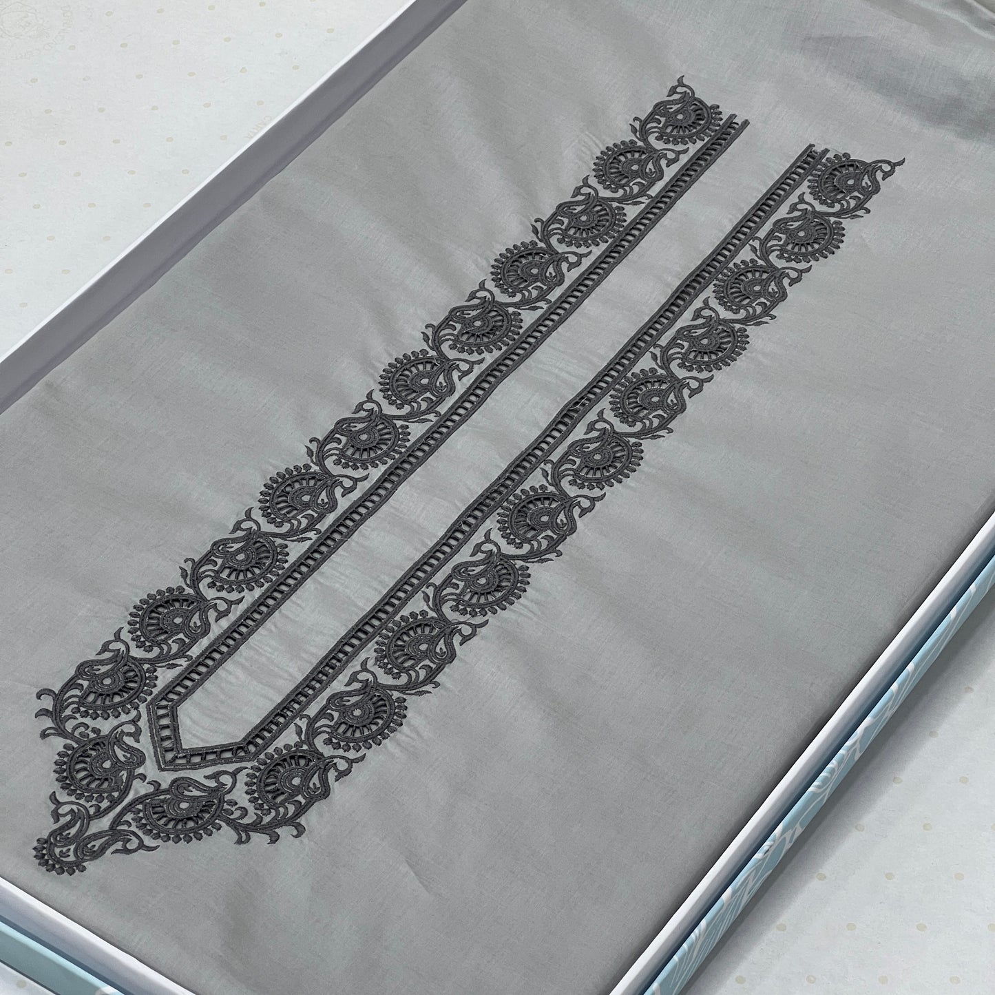 Dynasty Embroidered D-3