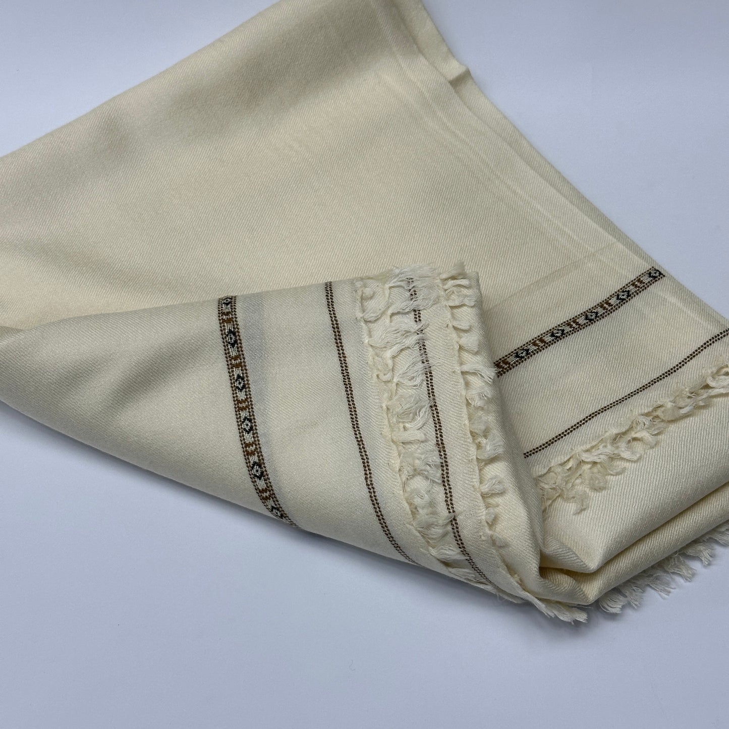 Lightweight Pure Wool Shawl