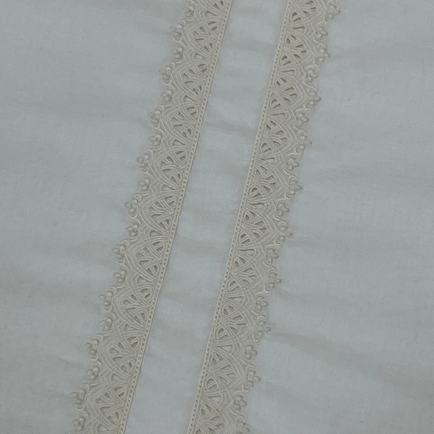 Dynasty Embroidered D-4