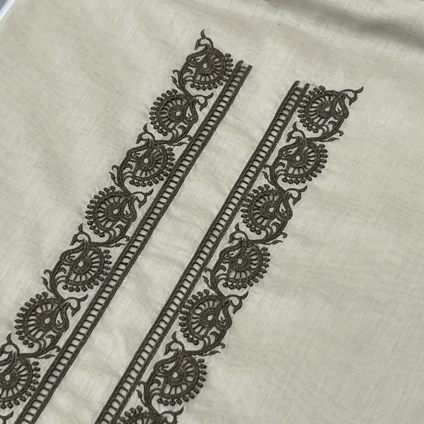 Dynasty Embroidered D-3